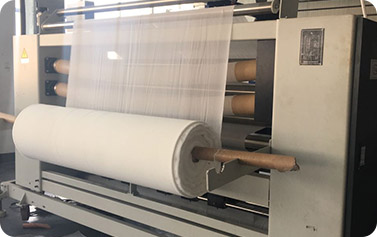Non-woven fabric slitting machine