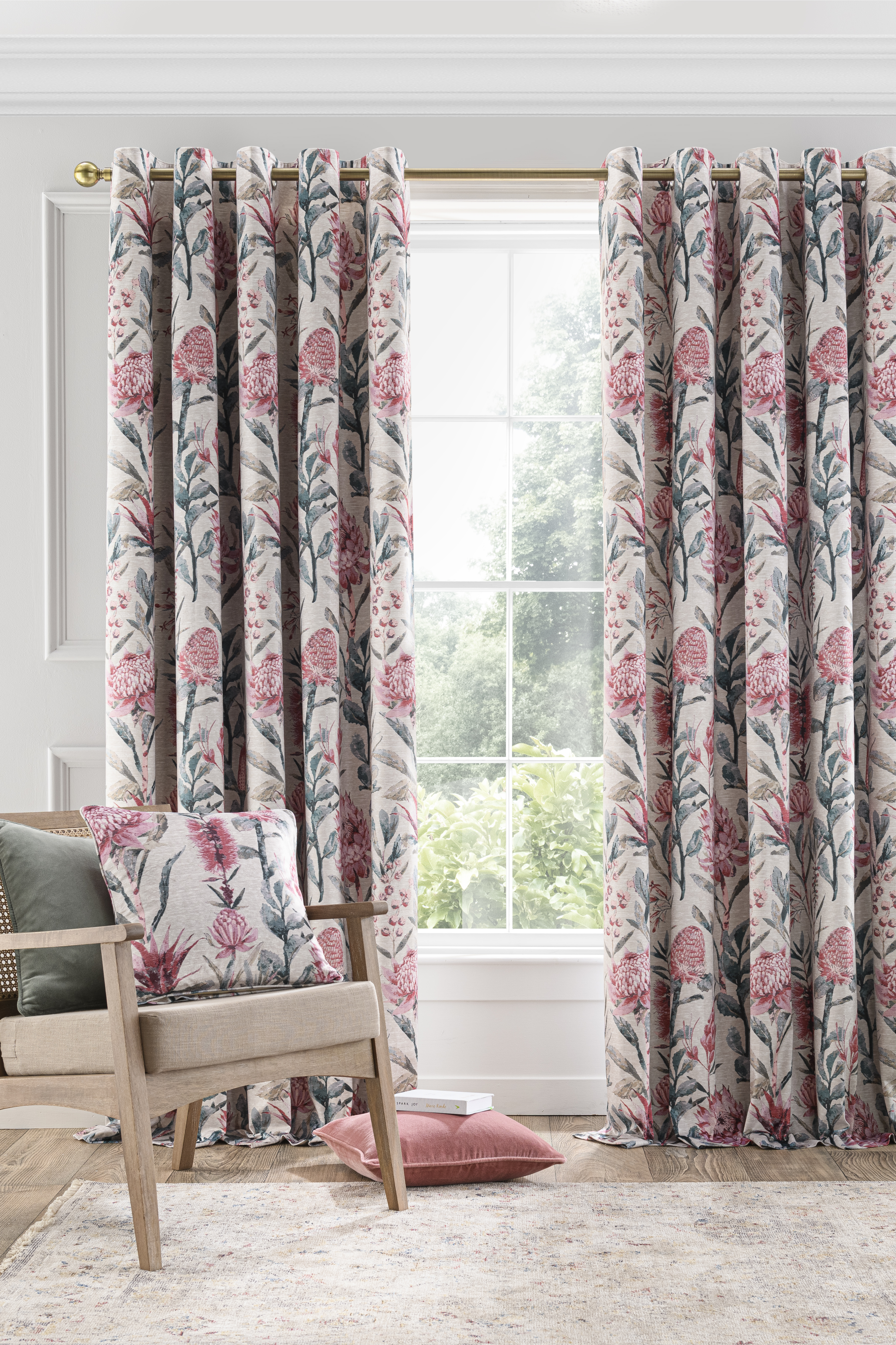 New Arrival dutch velvet printed window curtain and cushion cover sets