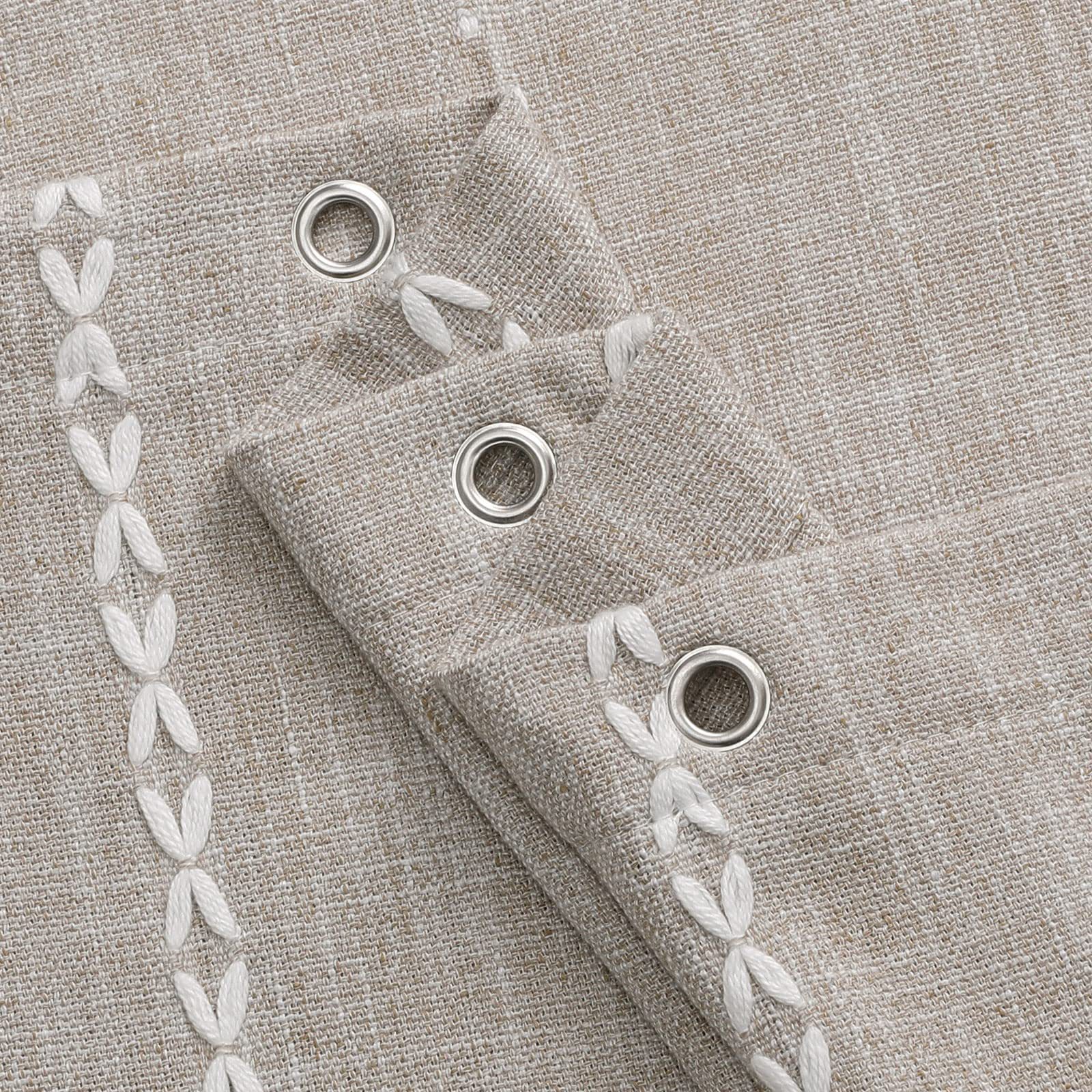 New Arrival Boho Farmhouse Style Waterproof Custom Fabric Shower Curtains Polyester Linen Striped Bathroom Curtain with Tassels