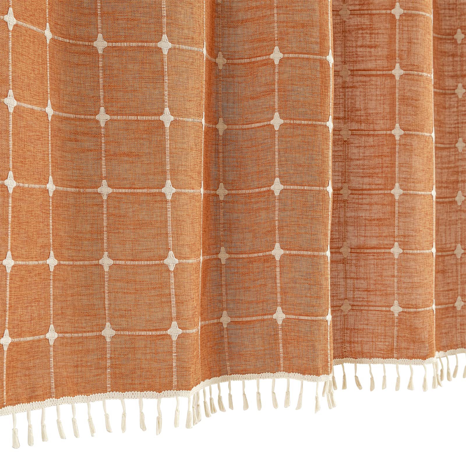 Hot Sale Boho Farmhouse Style Waterproof Plaid Jacquard Design Custom Fabric Shower Curtains with Tassels for Bathroom Decor