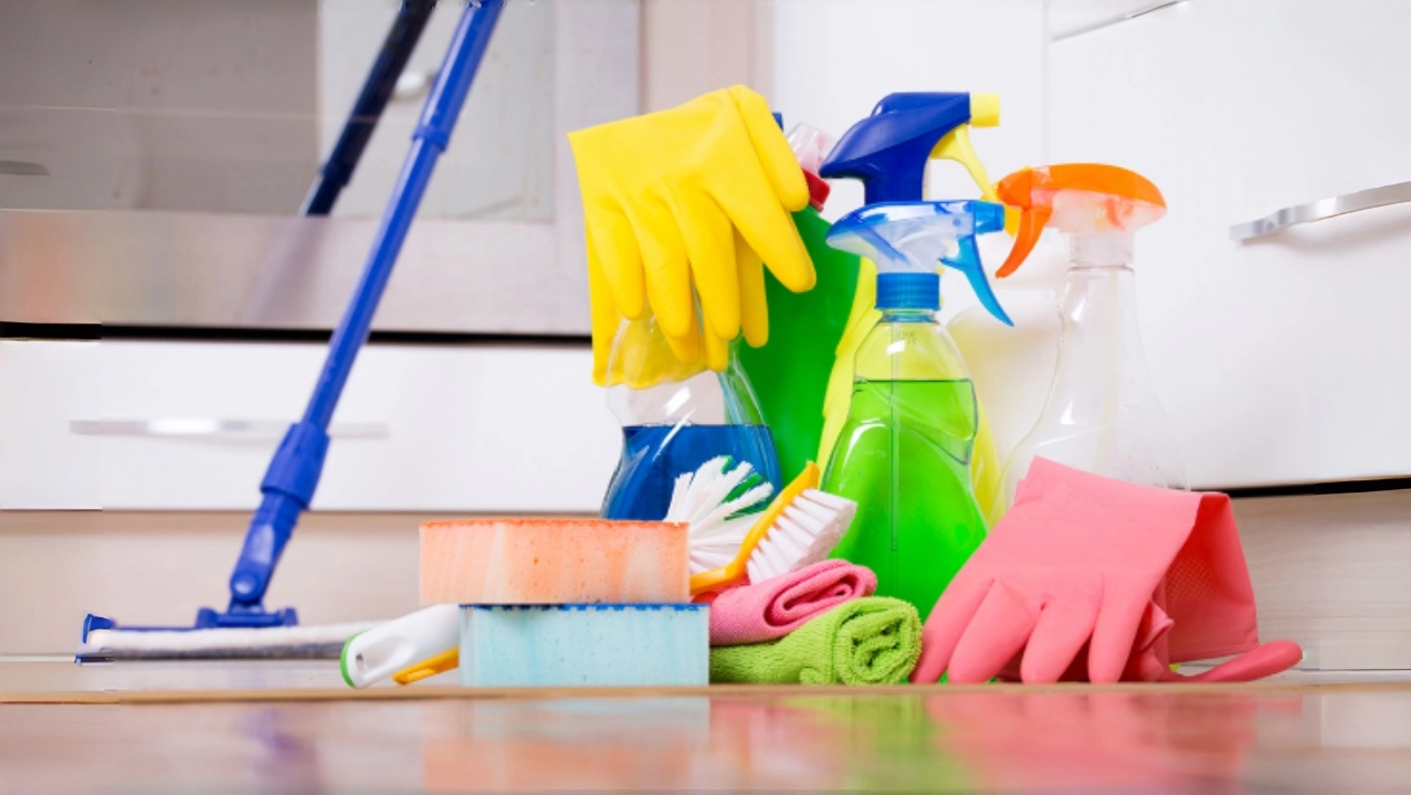  7 Genius Ways to Clean Your House