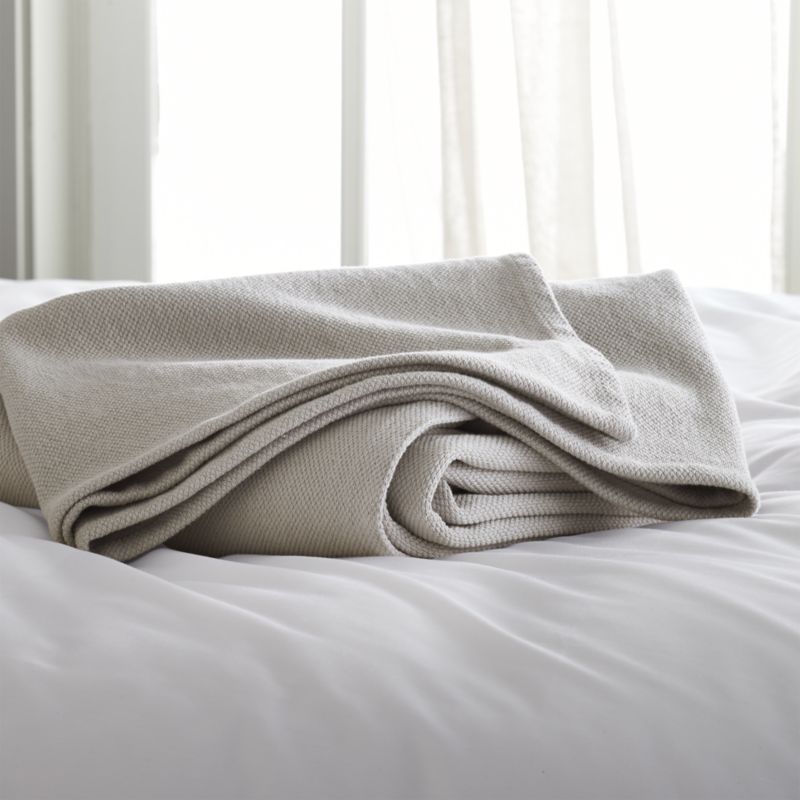 What's the origin and history of curtain?